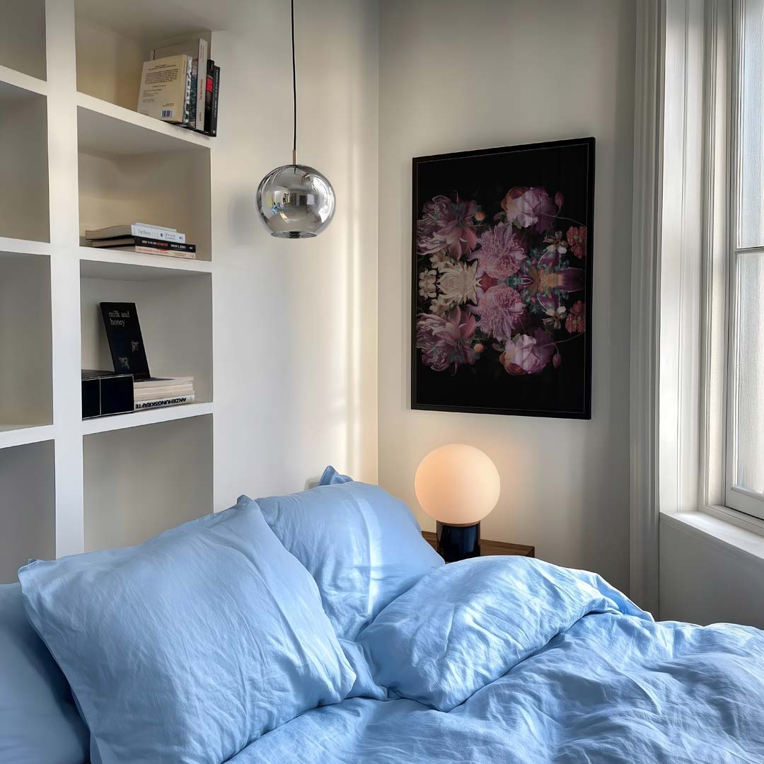 Vleugje Elegantie Bloemenposter – staande muurposter met bloemen