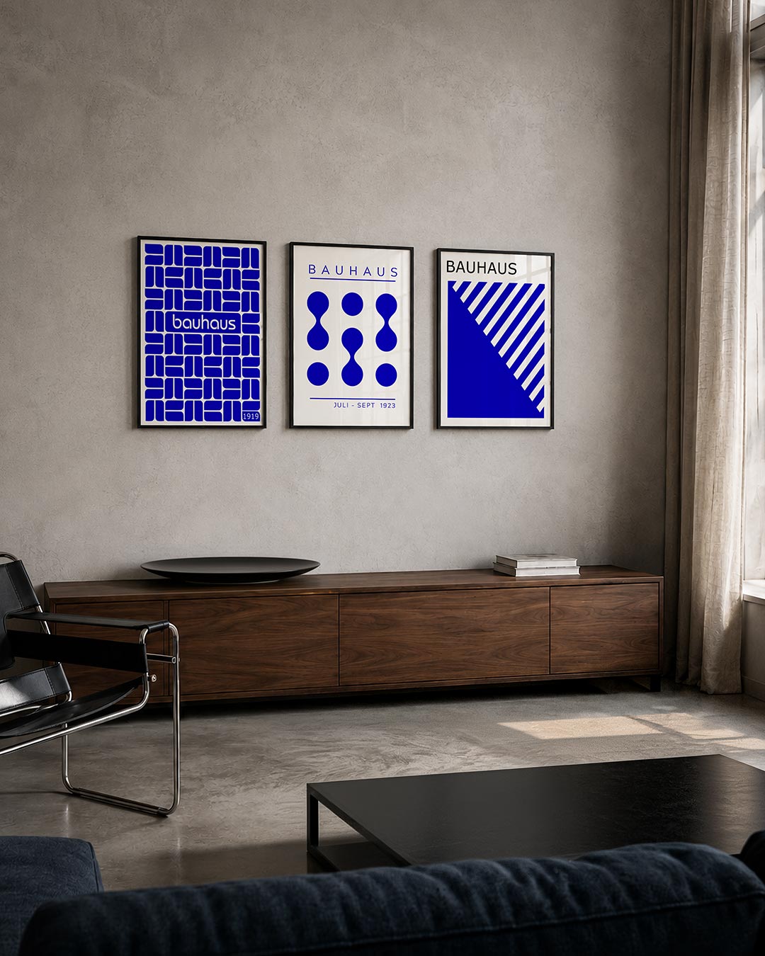 Vormritme blauw posterset – tweede productweergave – deze posterset in drie delen toont een levendig patroon van blauwe
