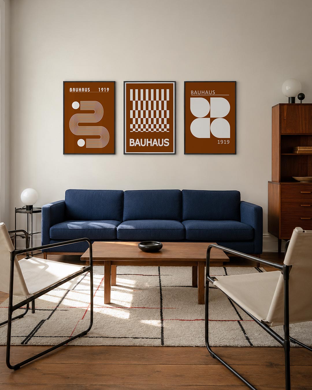 Lijnen en kleurvlakken driedelige posterset – deze posterset in drie delen toont een speels lijnenspel met witte, gebogen