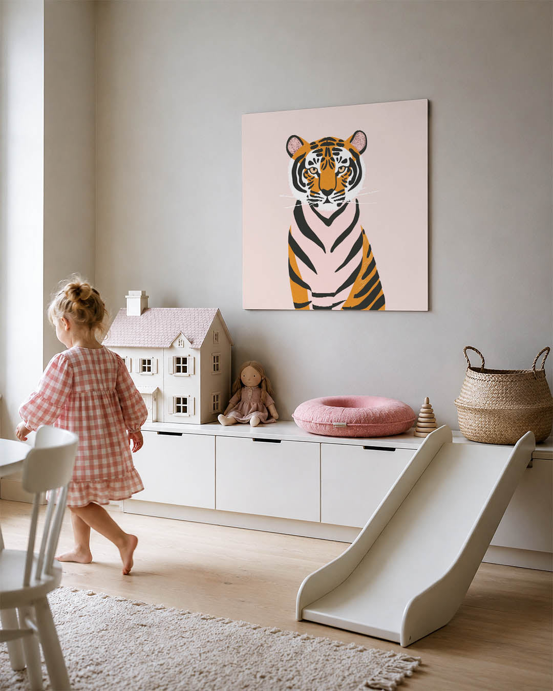 Gestileerde tijger kunstwerk – tweede productweergave – dit werk toont een tijger met strakke lijnen en contrasterende