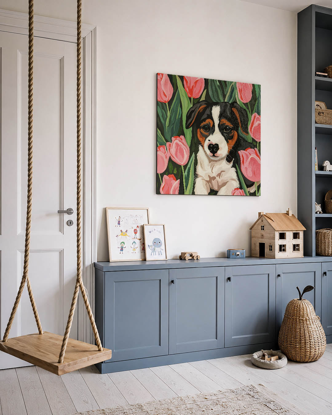 Hond tussen tulpen kunstwerk – vierkante wanddecoratie – dit werk toont een schattige hond omringd door levendige roze
