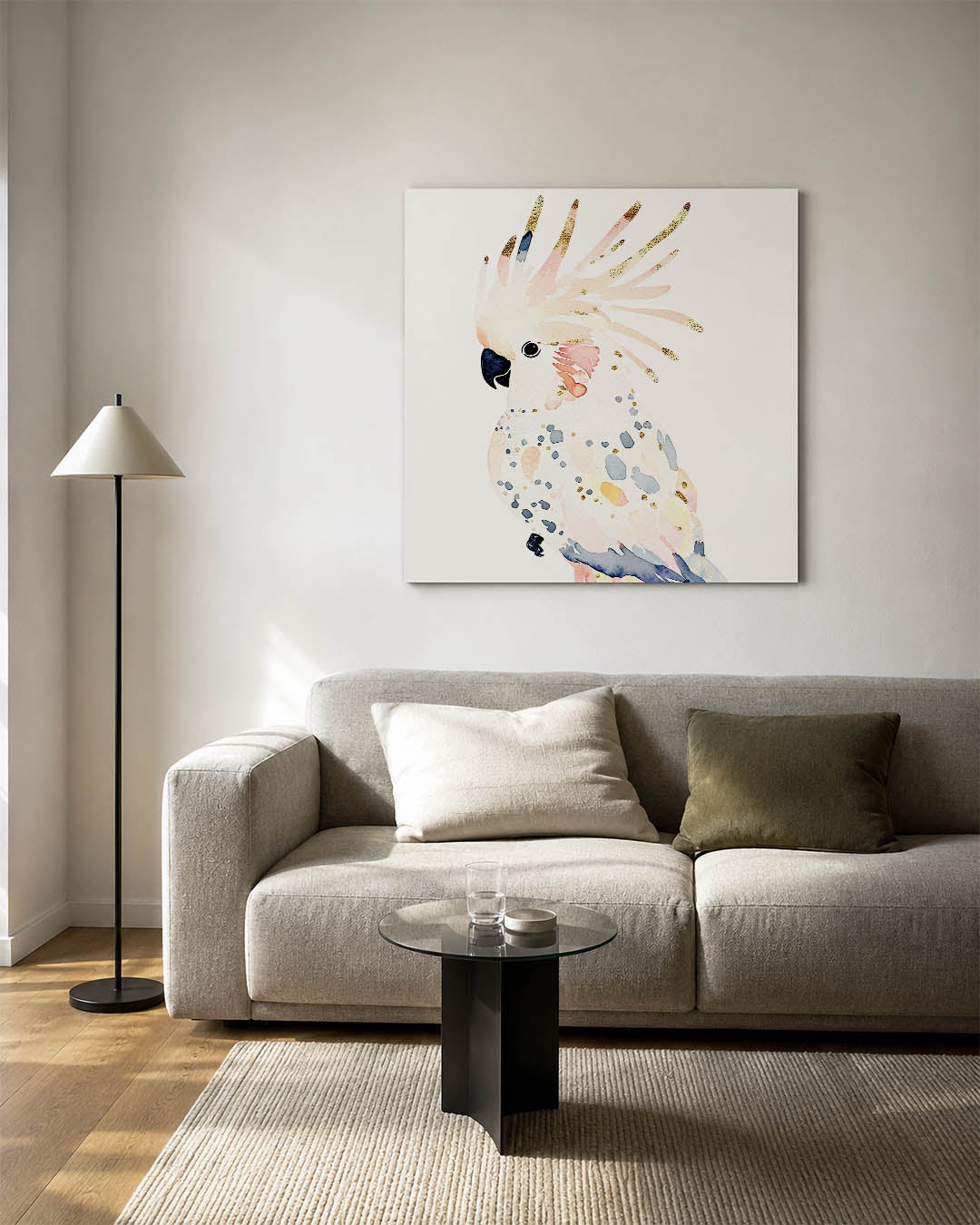 Vrolijke kaketoe kunstwerk – detailweergave – dit kunstwerk toont een kaketoe met sierlijke veren in zachte tinten. De