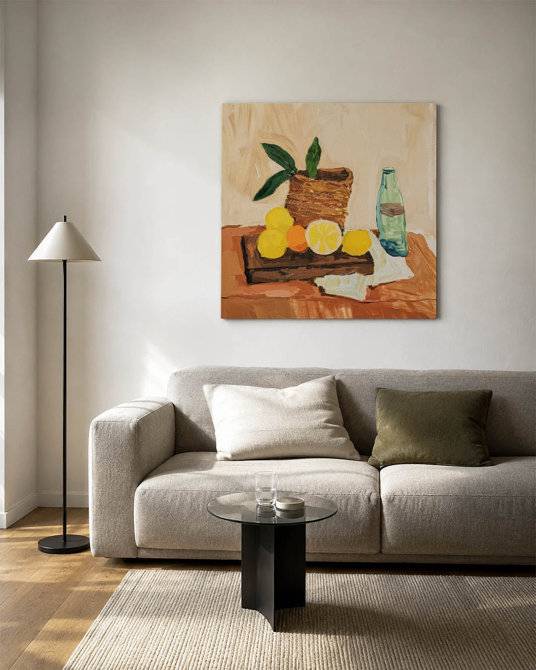 Fruit en fles compositie kunstwerk – vierkante wanddecoratie – dit werk toont een tafel met fruit, een fles en een mand. De