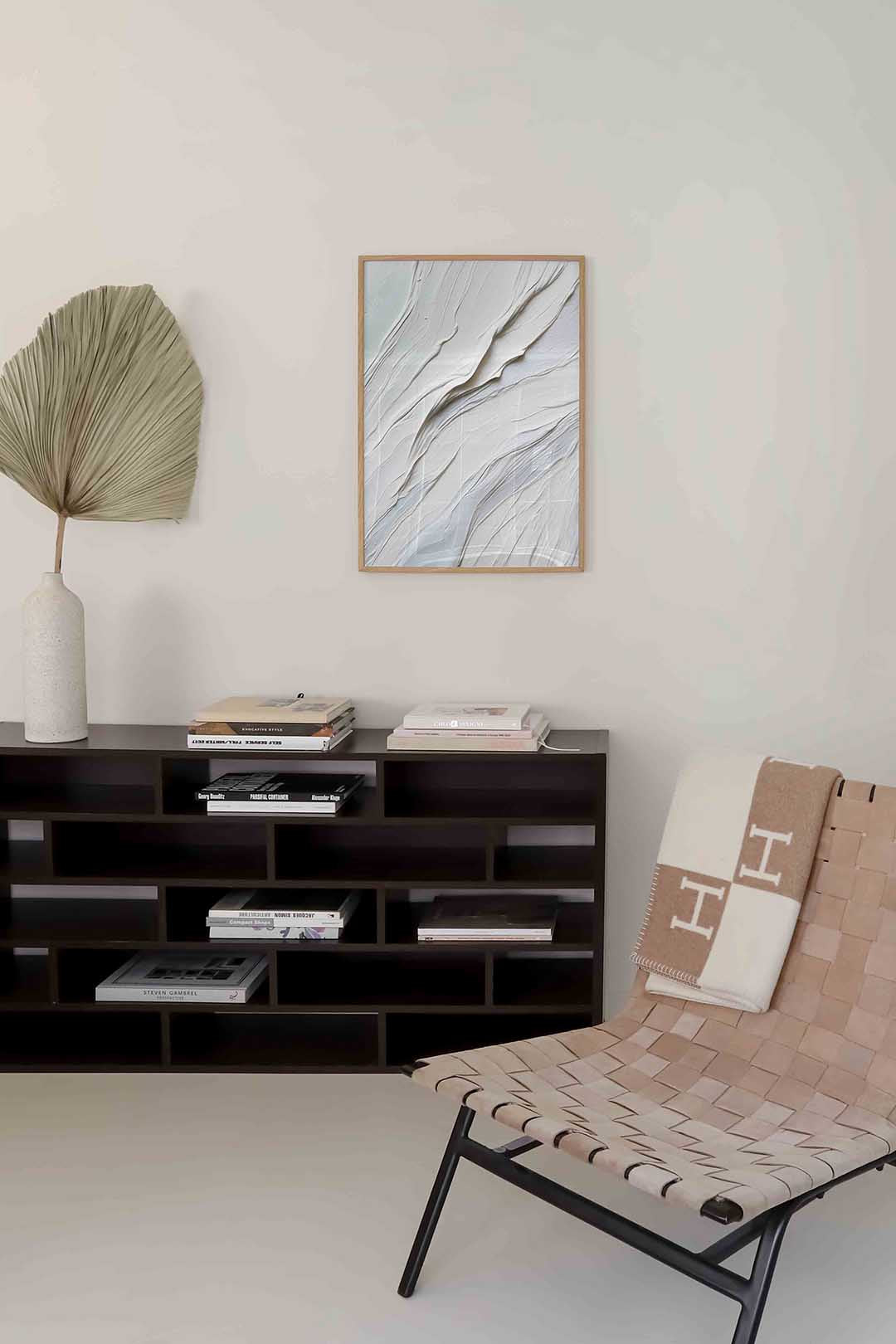 Witte textuur – zachte abstracte poster in staand formaat
