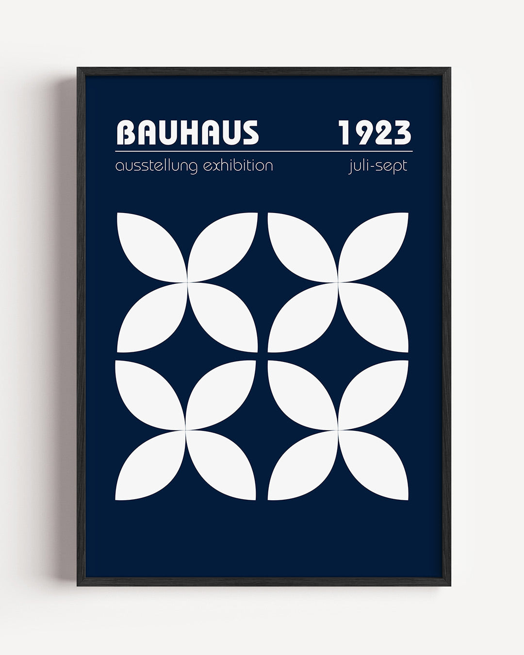 Vormritme en kleur – staande Bauhaus poster als wanddecoratie
