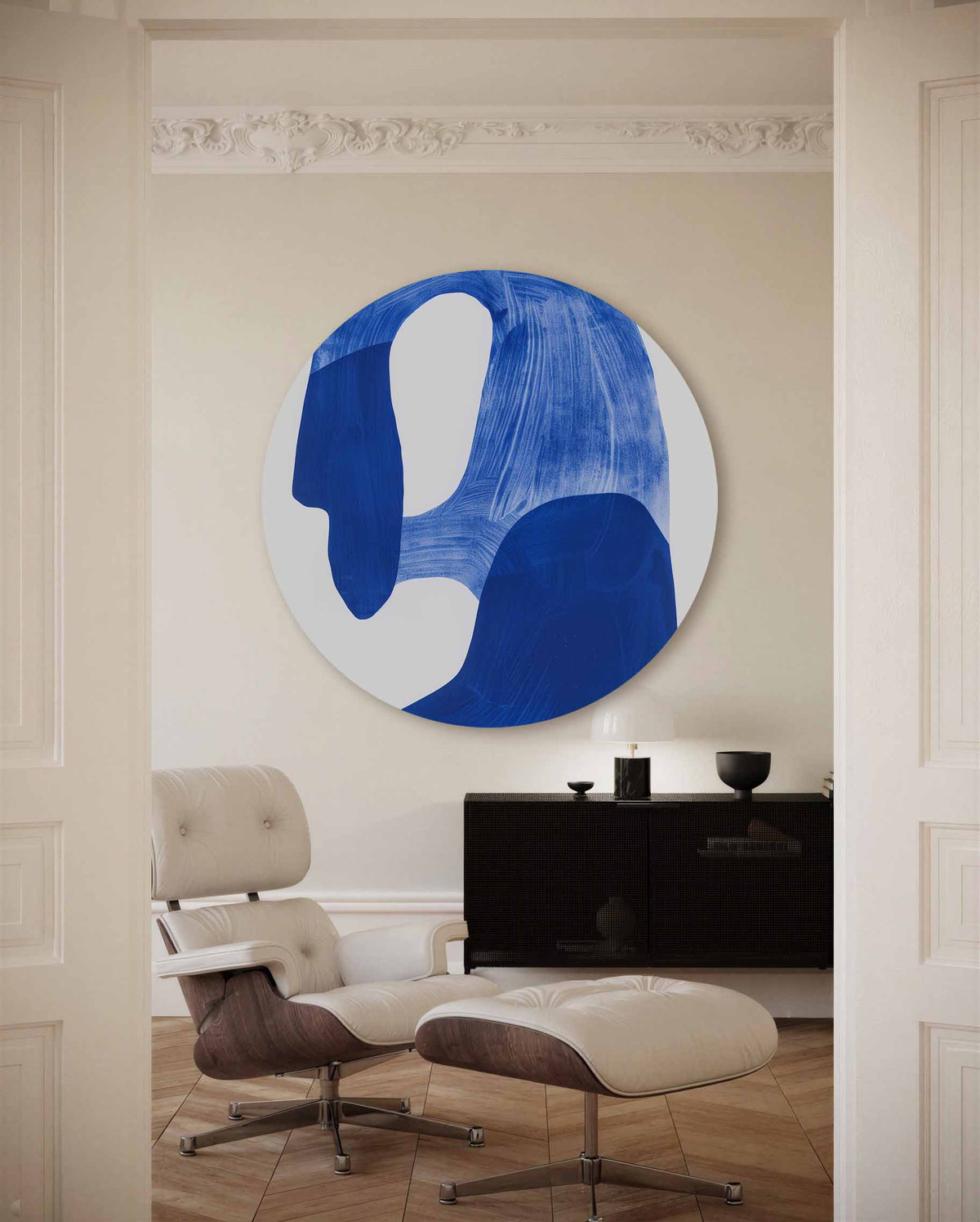 Abstracte blauwe vormen – muurcirkel met kleur en vormen voor aan de muur