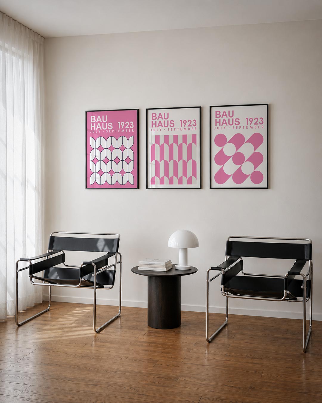 Kleur en ritme posterset – derde productweergave – deze posterset in drie delen toont een speelse combinatie van roze en wit.