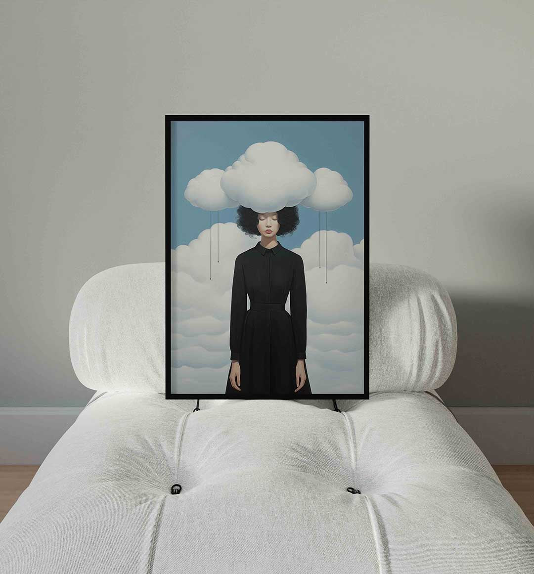 Vrouw met wolken – staande surrealistische wanddecoratie van WallArtistic