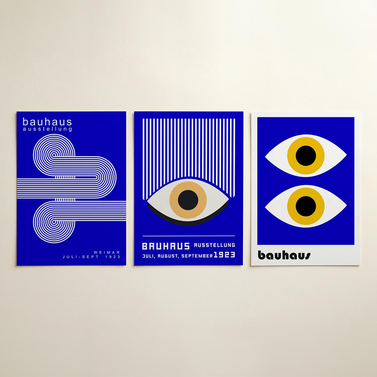 Lijnen en cirkelpatronen posterset – detailweergave – deze posterset in drie delen toont een levendig spel van witte lijnen