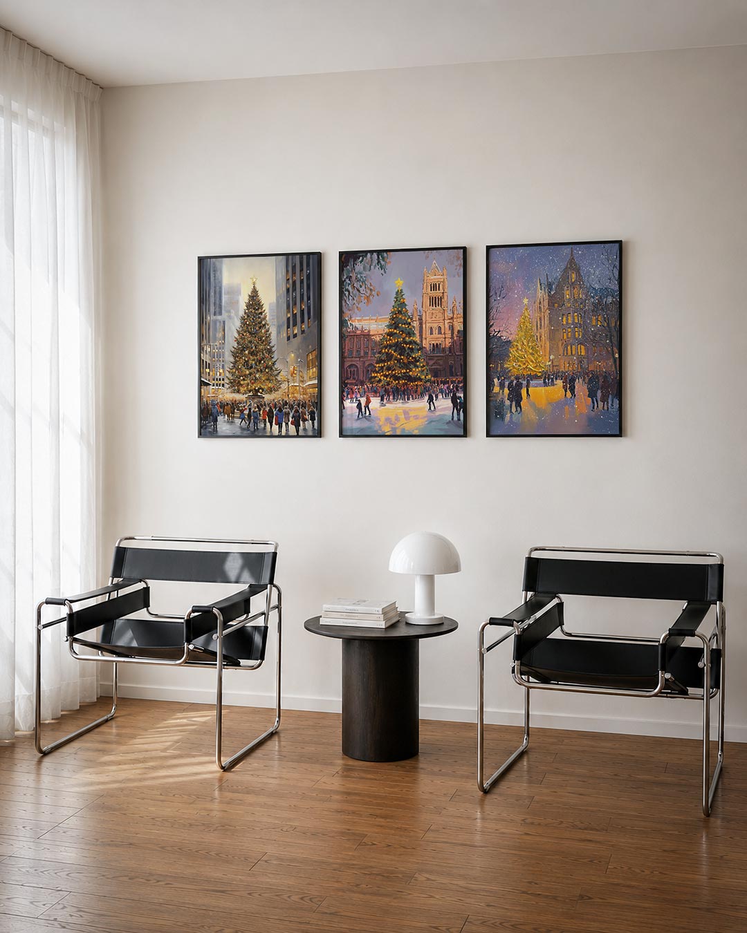 Feestelijke stadslichtjes driedelige posterset – een grote boom met kleurrijke versieringen staat centraal