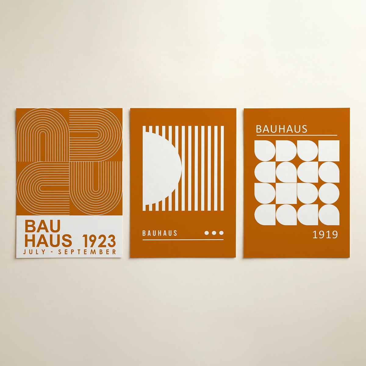 Lijnen en vormen posterset – detailweergave – deze posterset in drie delen toont een dynamisch spel van gebogen en rechte