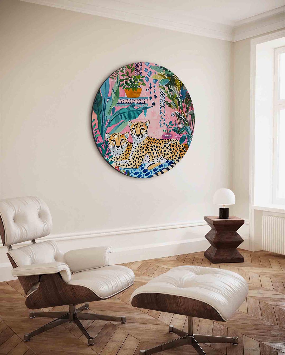 Luipaarden en planten – kleurrijke ronde wanddecoratie van WallArtistic