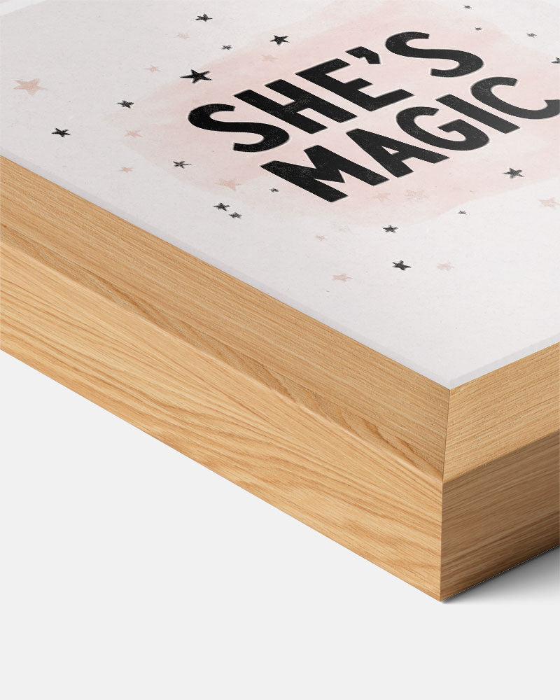 She's Magic – kids poster als vrolijke staande wanddecoratie