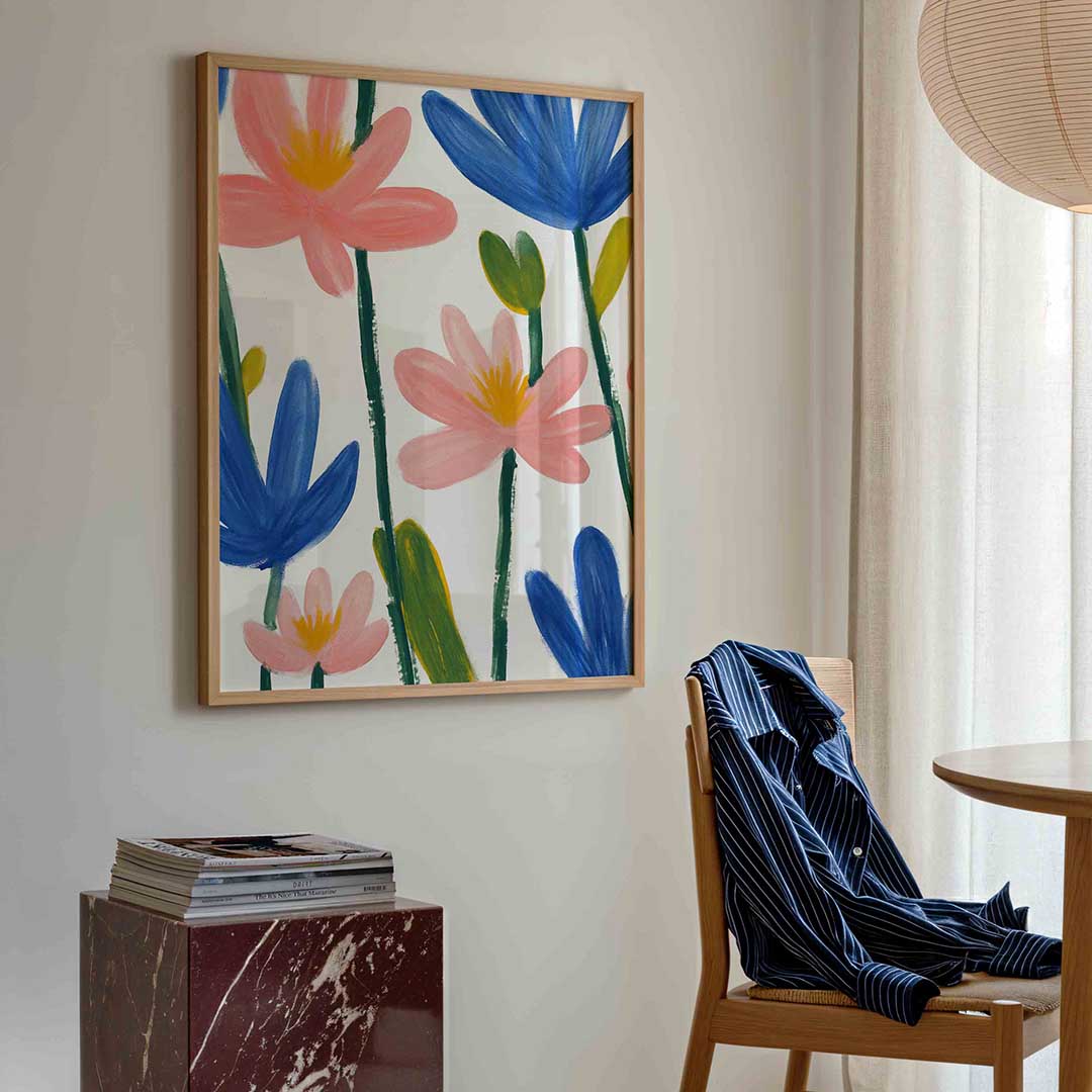 Bloemen in blauw en roze – bloemen poster in staand formaat