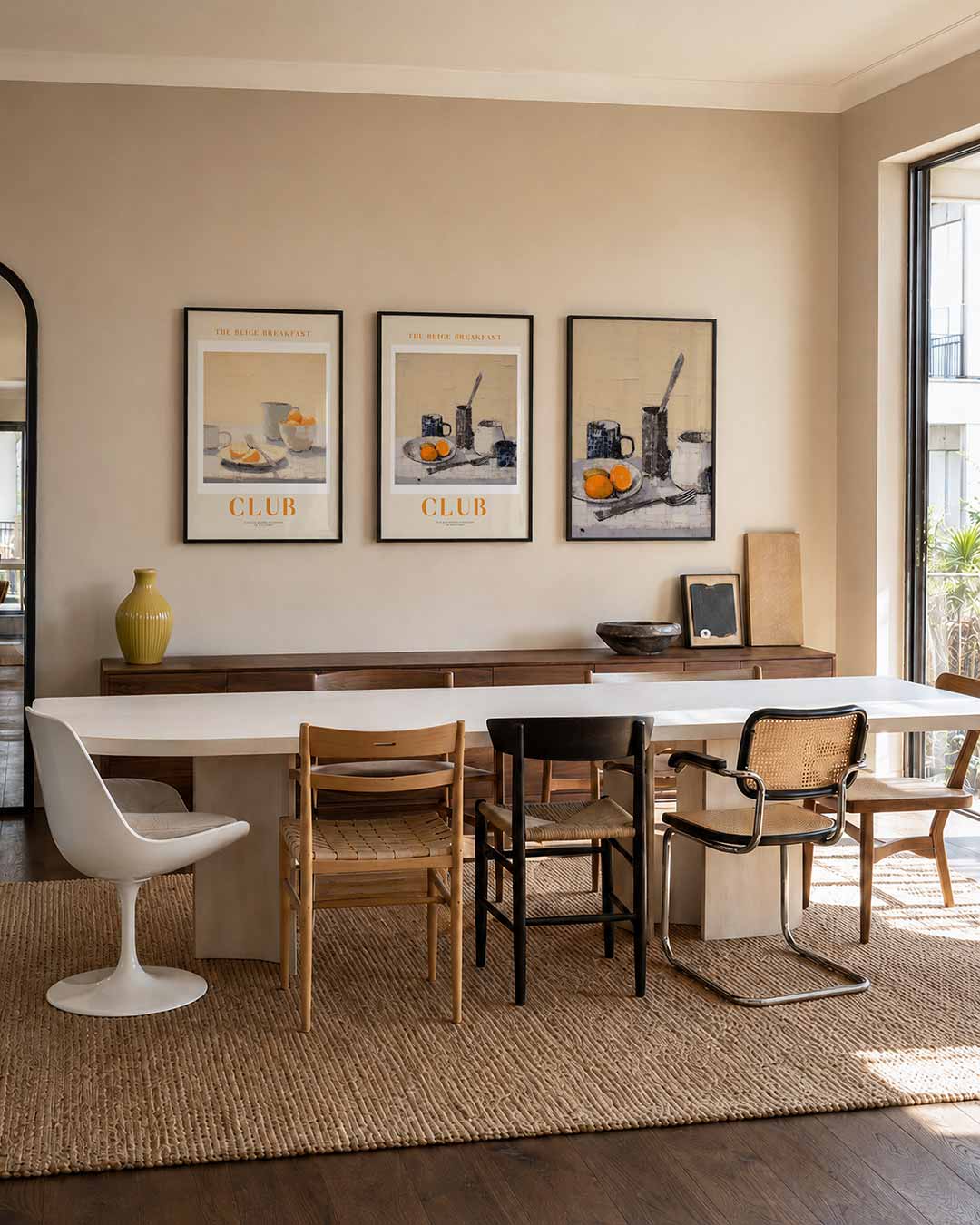 Ontbijt in beige – deze posterset toont een serene ontbijtscène met zachte beige tinten – weergave 3