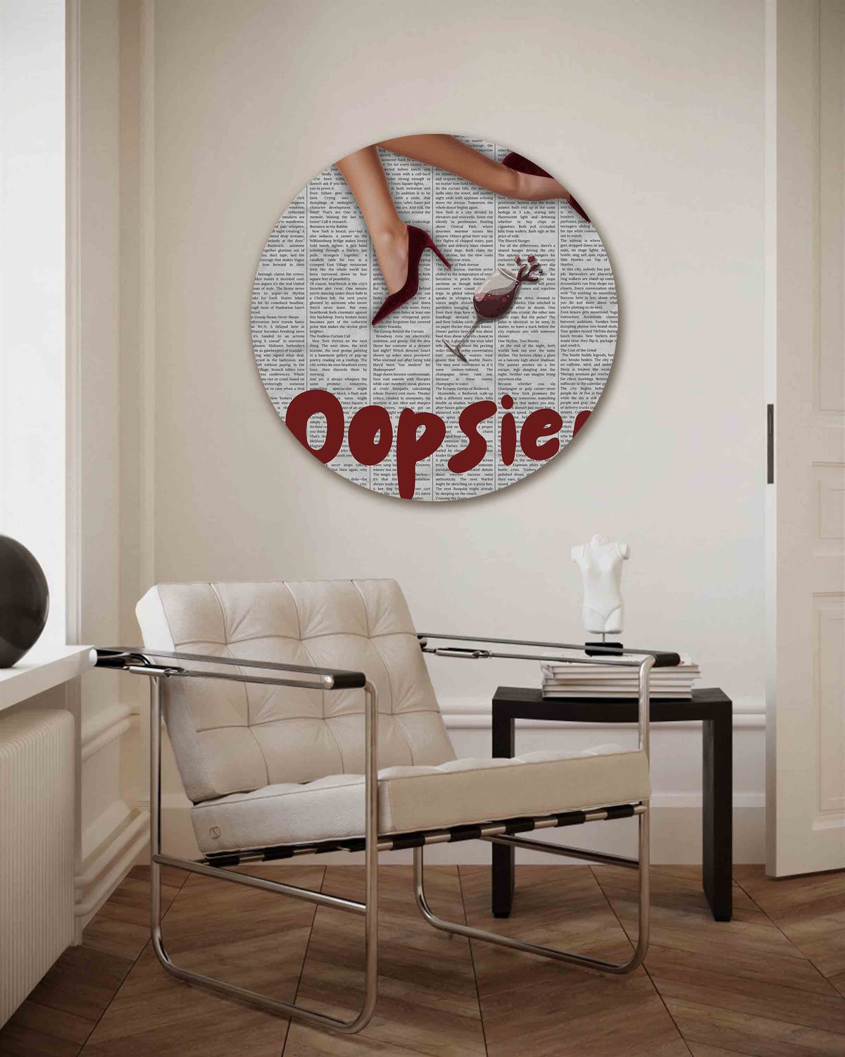 Oopsie rode hakken – Pop Art muurcirkel als ronde wanddecoratie