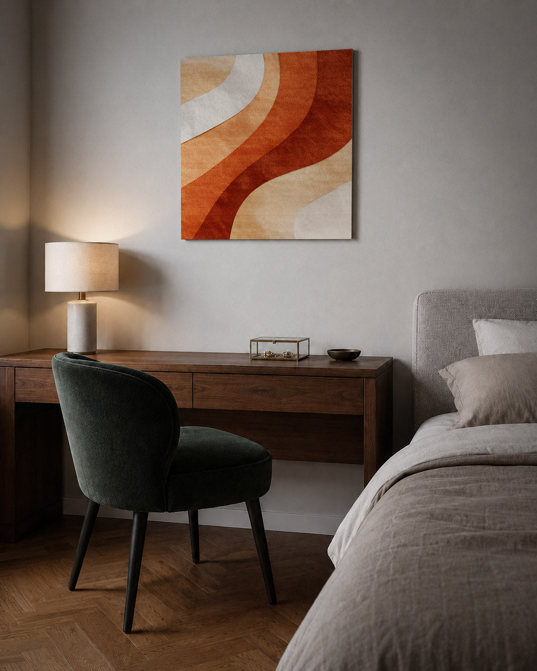 Golvende kleurencompositie kunstwerk – sfeerbeeld – dit werk toont vloeiende, golvende lijnen in warme tinten. De kleuren