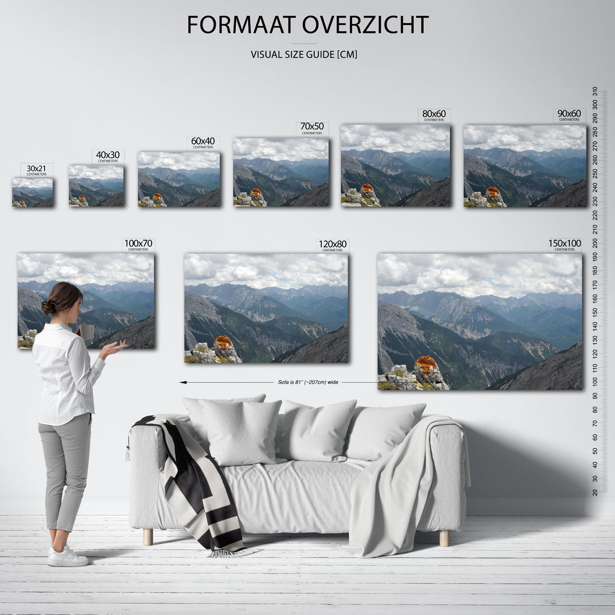 Berglandschap met wolken poster – sfeerbeeld – een indrukwekkend berglandschap met ruige rotsen en een dramatische