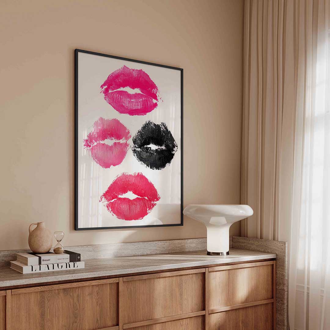Lippenafdrukken – kleurrijke Pop Art poster in staand formaat
