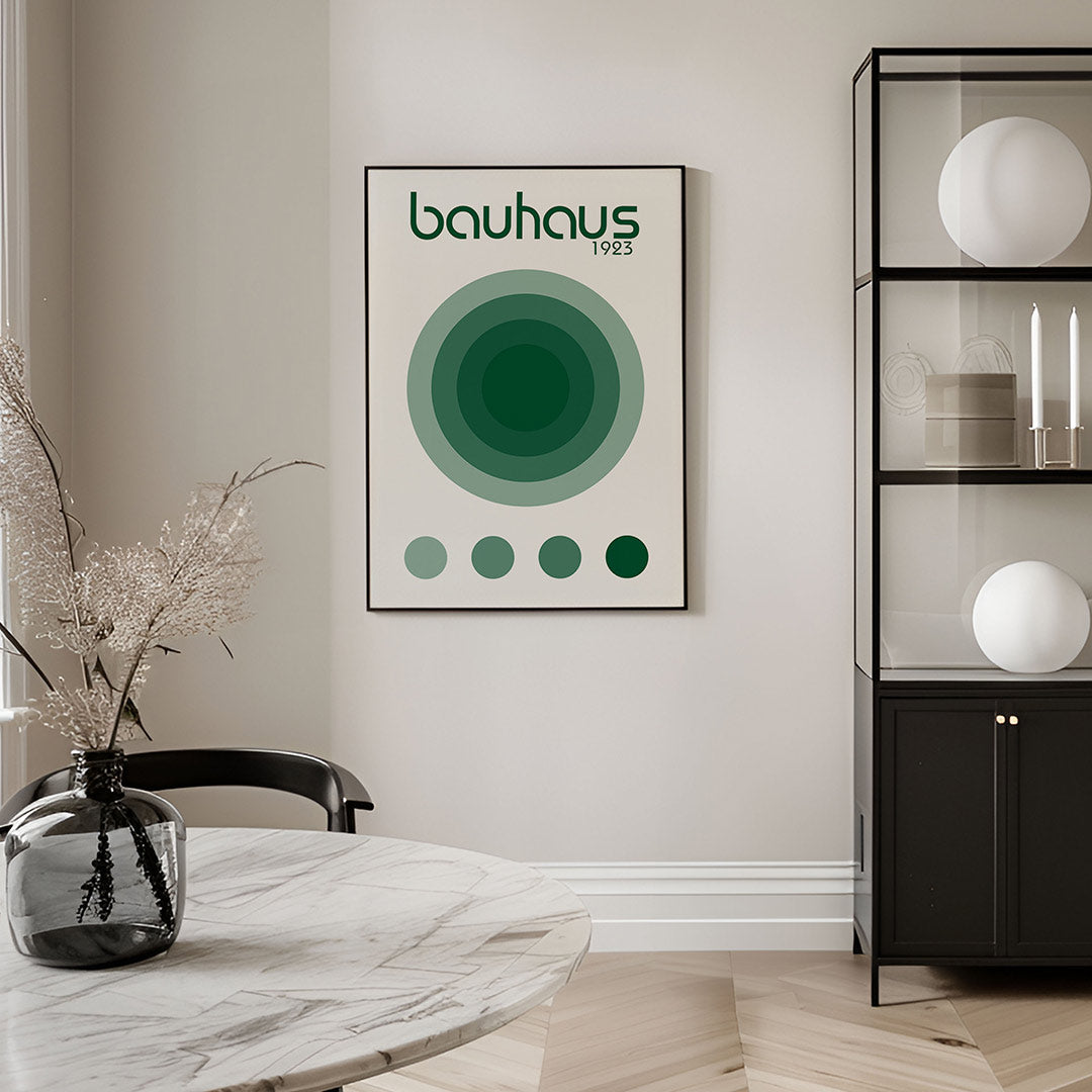 Cirkelvormen en lijnen – geometrische Bauhaus poster in staand formaat
