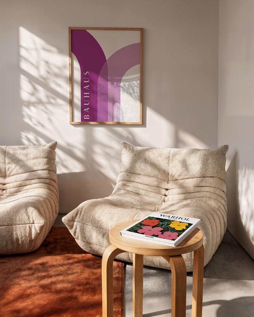 Kleurvlakken en lijnen – geometrische Bauhaus poster in staand formaat