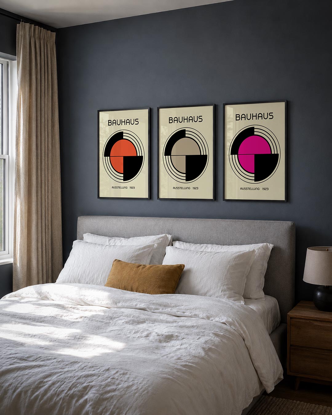 Cirkel en lijnen posterset – derde productweergave – deze posterset in drie delen toont een dynamisch spel van cirkels en