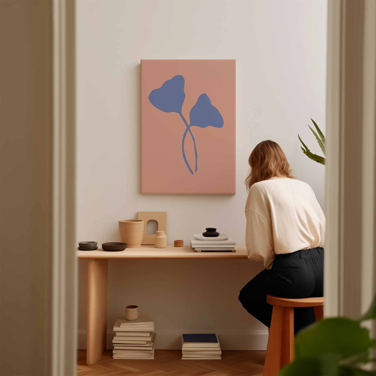 Abstracte Blauwe Blaadjes – staand kunstwerk voor modern interieur