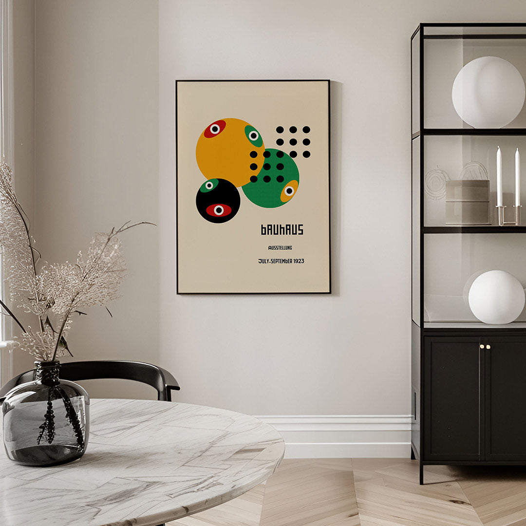 Cirkelvormen en patronen – geometrische Bauhaus poster in staand formaat