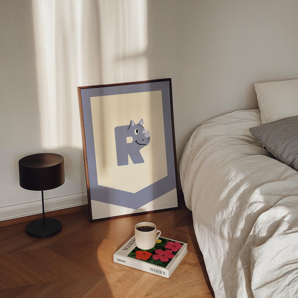 Schattige Neushoorn – kinderposter in staand formaat