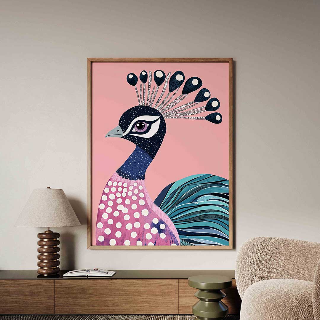 Pauw met roze achtergrond – dieren poster in staand formaat
