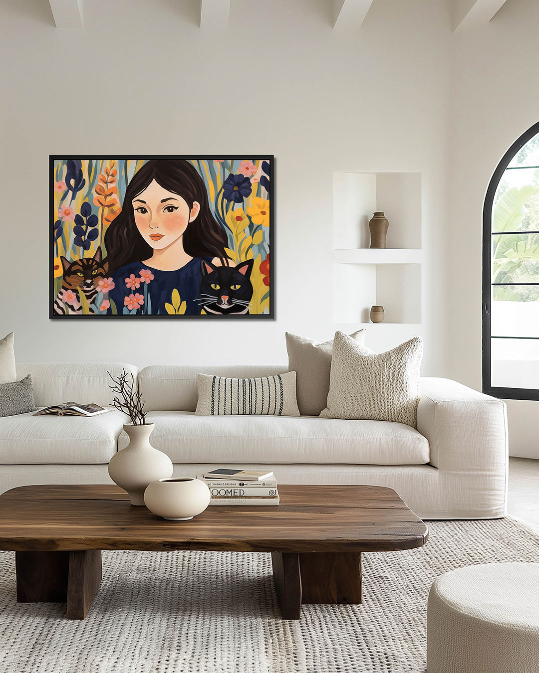 Vrouw met katten – wanddecoratie in interieur