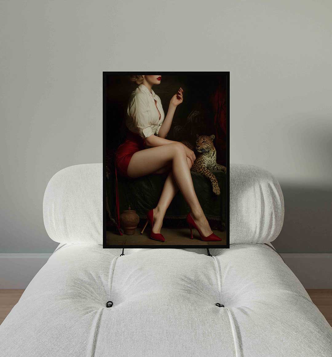 Vrouw met luipaard – staande Pop Art wanddecoratie van WallArtistic