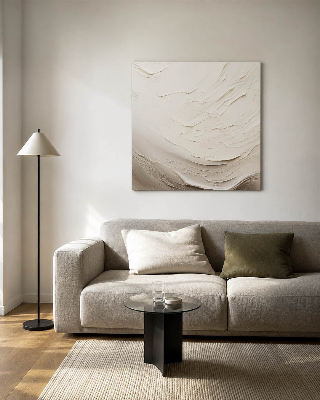 Organische texturen kunstwerk – vierkante wanddecoratie – dit kunstwerk toont vloeiende, golvende lijnen in zachte beige