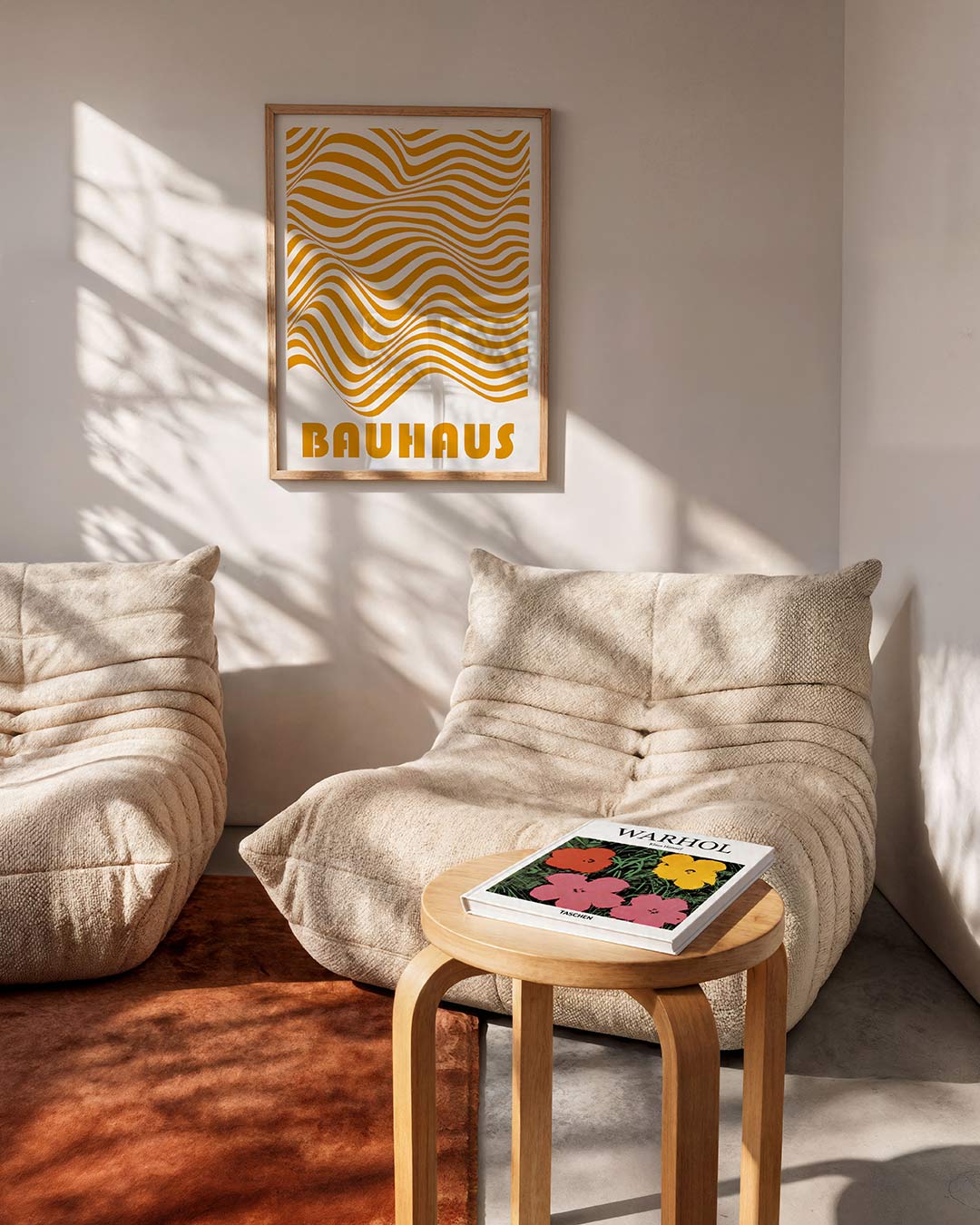 Golvend lijnenspel – moderne Bauhaus wandkunst als poster