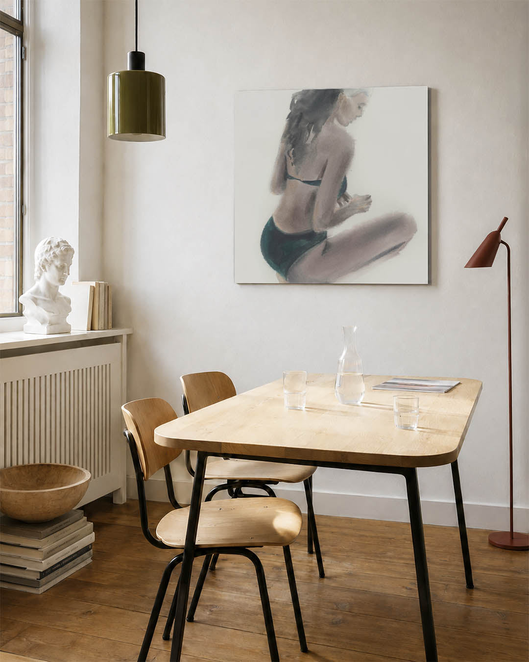 Zittende vrouw studie kunstwerk – vierkante wanddecoratie – dit kunstwerk toont een zittende vrouw in zachte tinten, met
