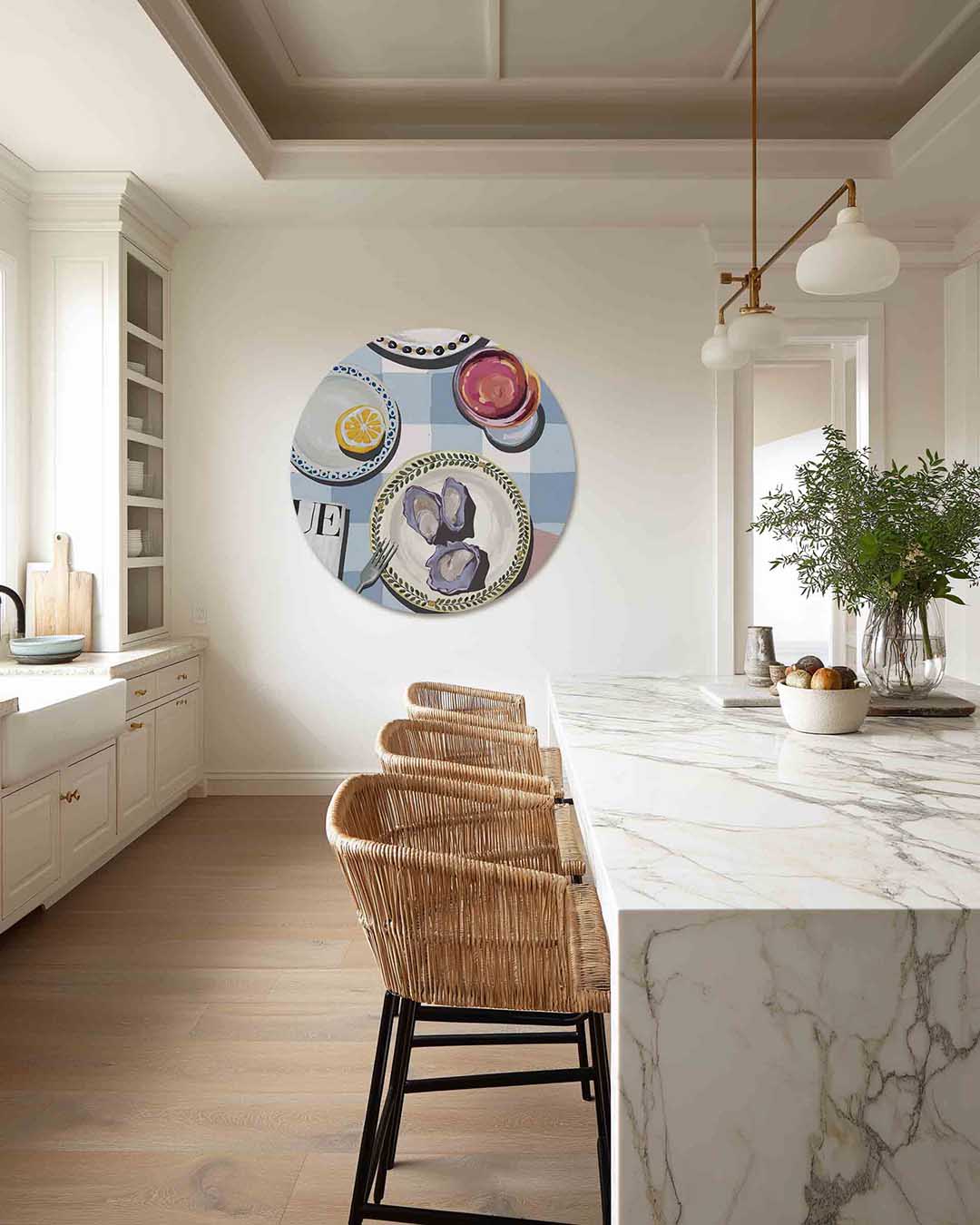 Oesters en citroen – abstracte muurcirkel als ronde wanddecoratie