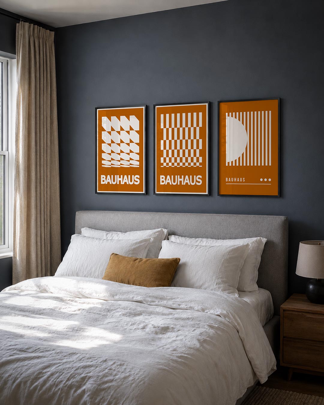 Vorm en ritme posterset – derde productweergave – deze posterset in drie delen toont een dynamisch lijnenspel met witte en
