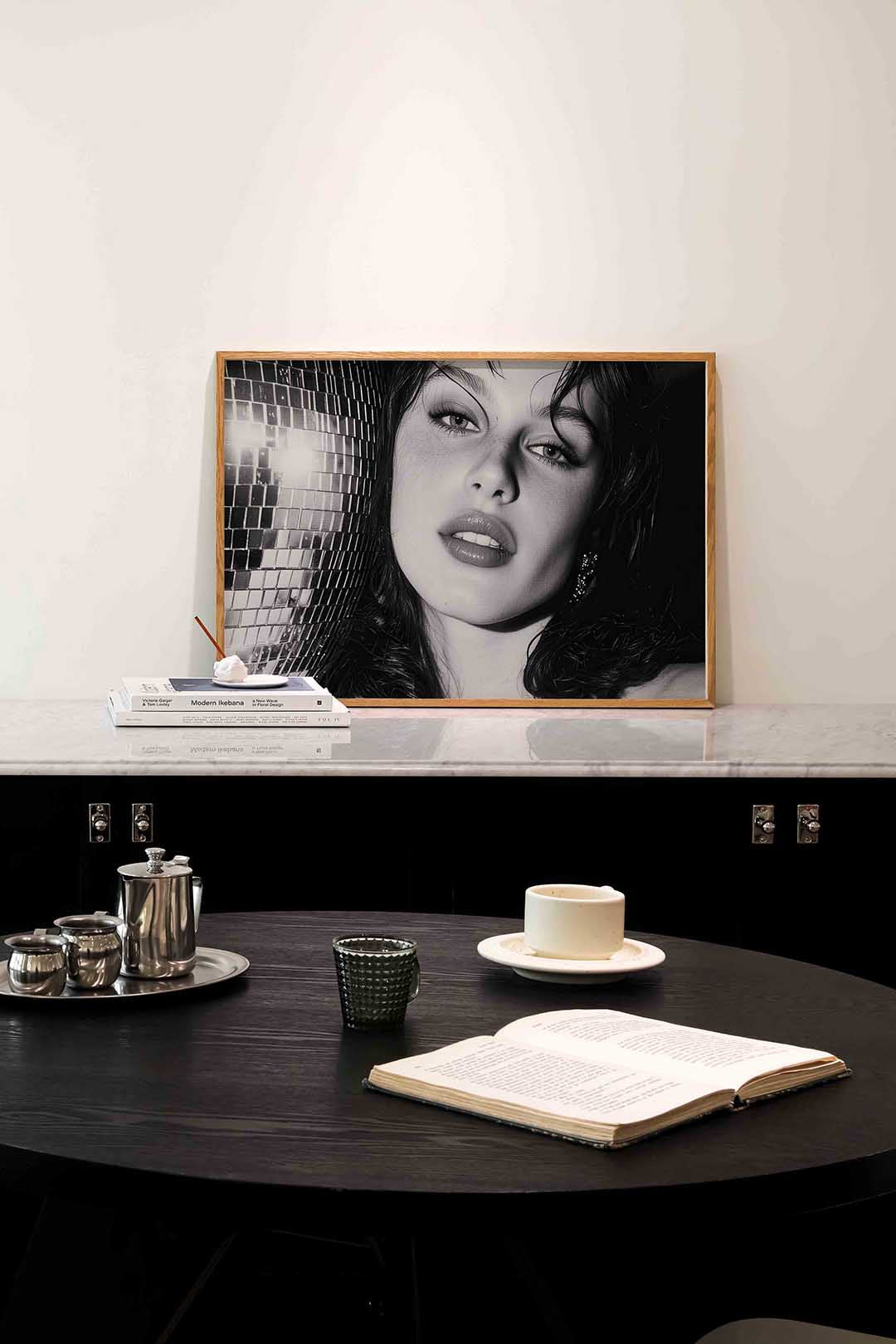 Portret met discobal – portret poster in liggend formaat