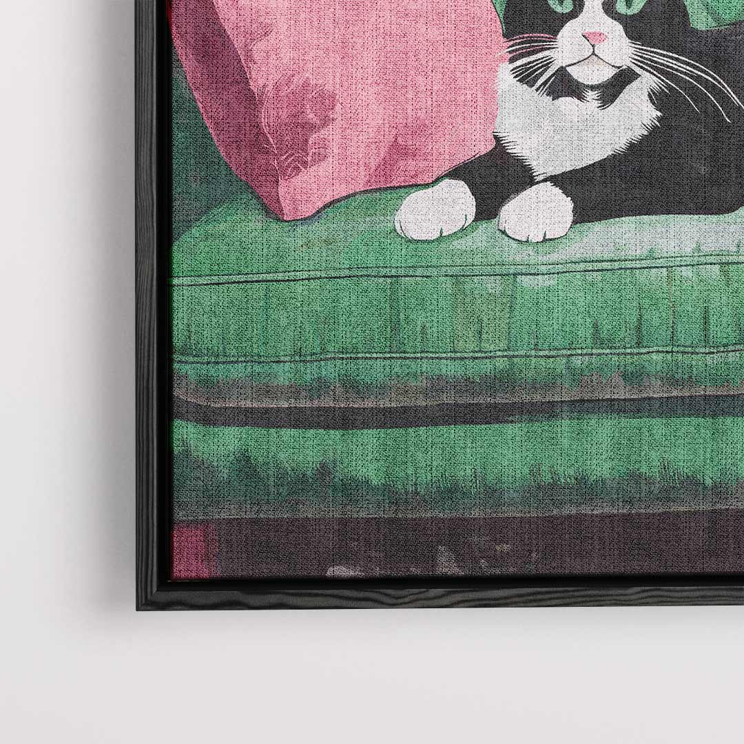 Gatto su divano verde opera d'arte