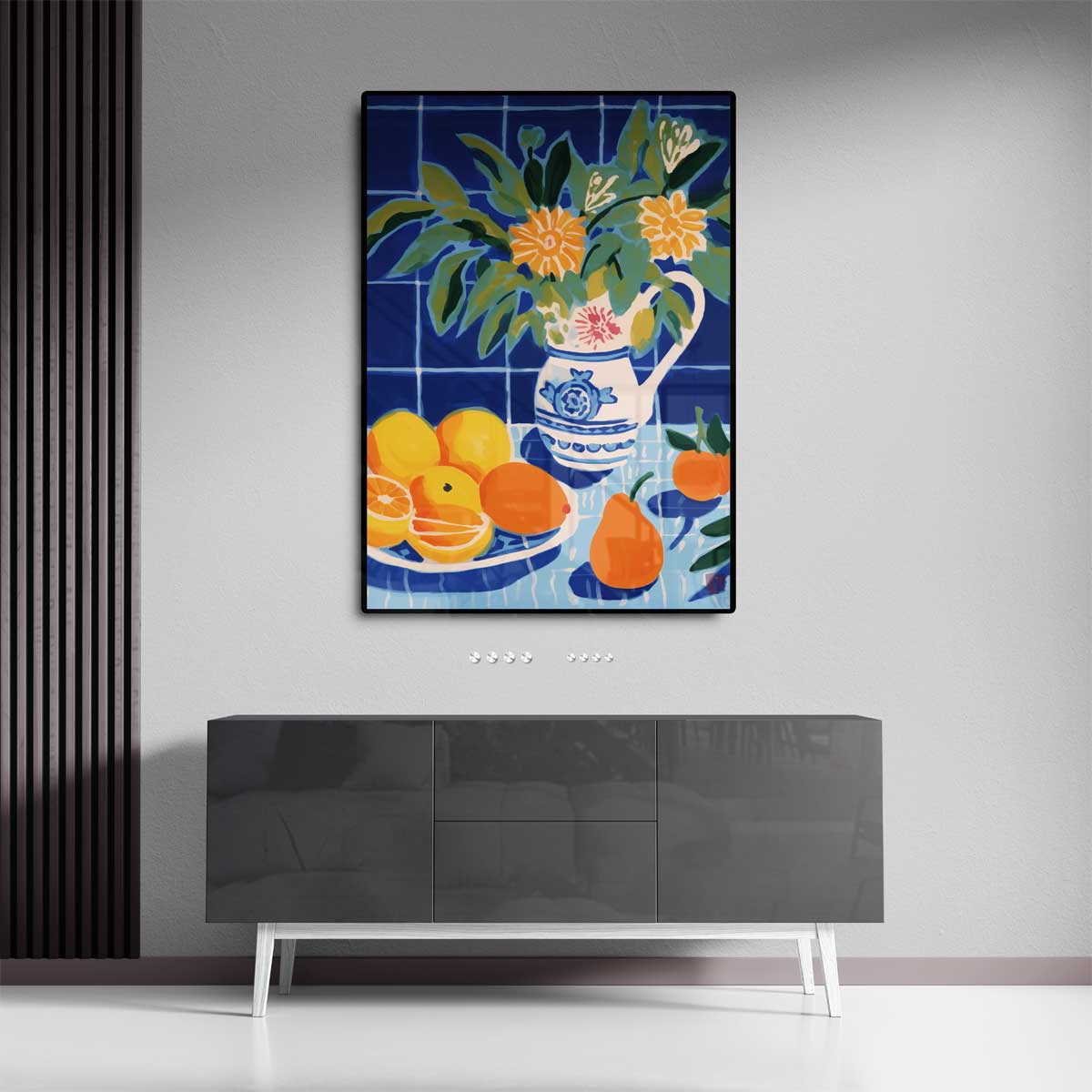 Zomerfruit in Blauwe Keuken – kunstwerk met zwarte baklijst