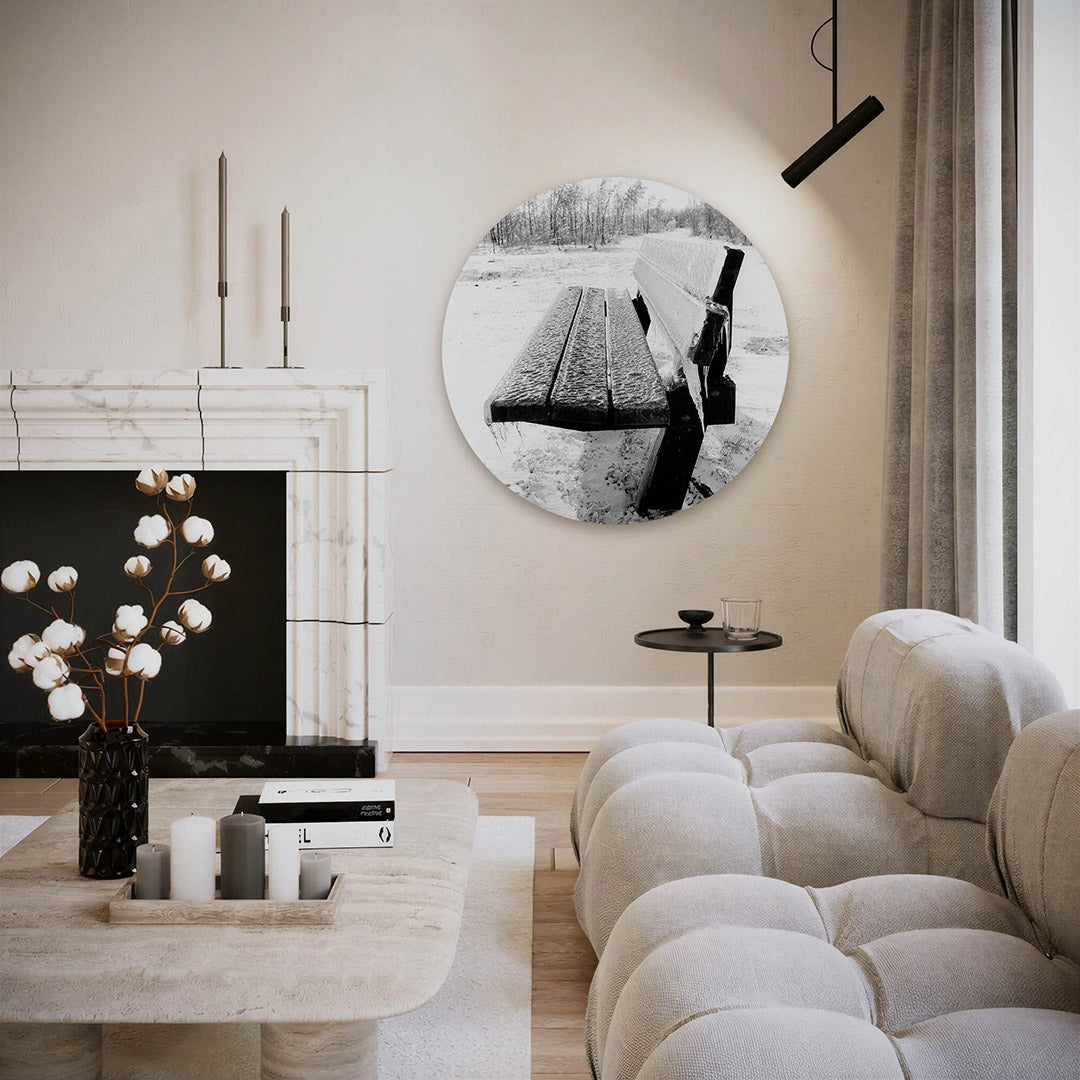 Bevroren bankje – ronde fotografie wanddecoratie van WallArtistic