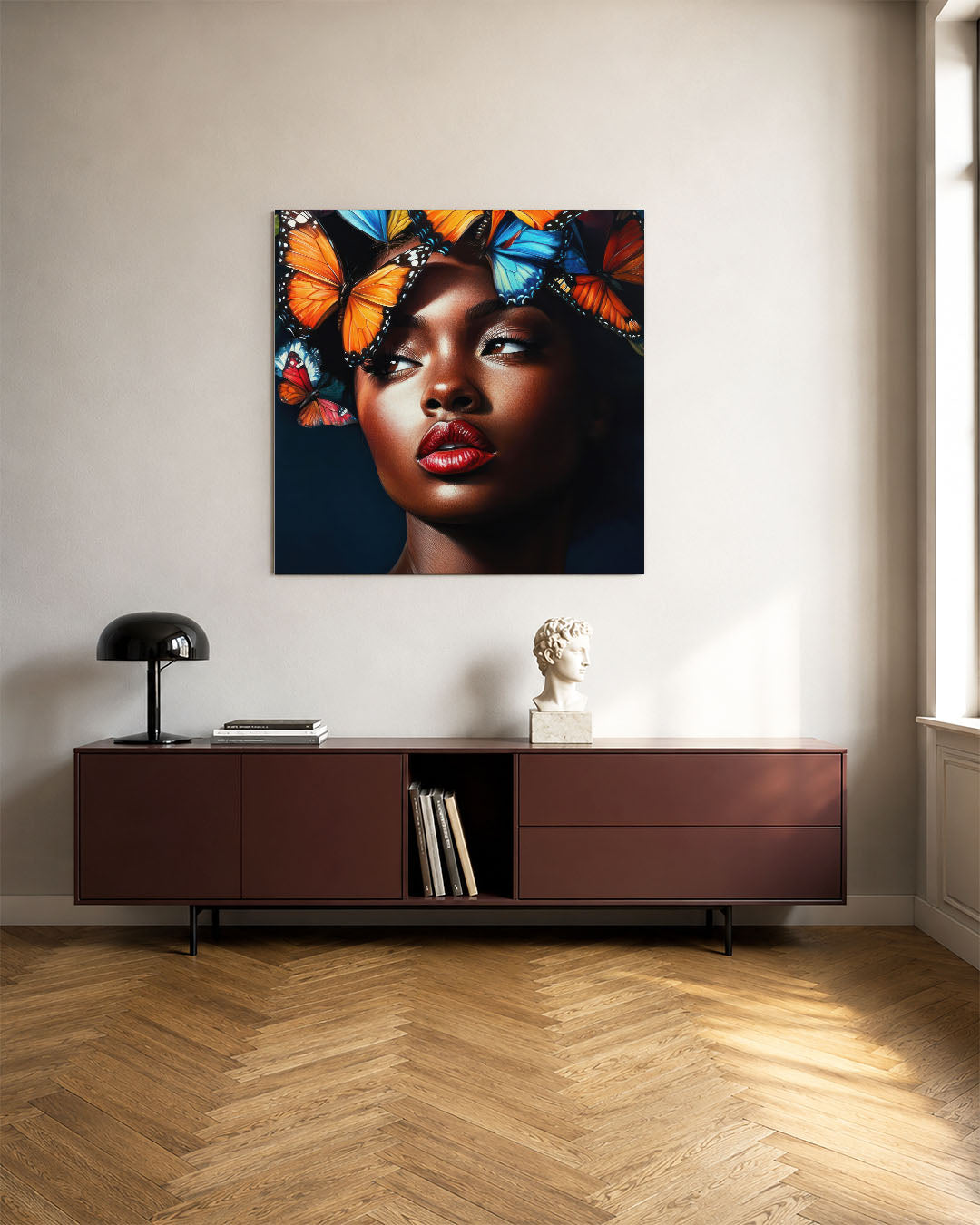Vlinders en portret kunstwerk – tweede productweergave – dit kunstwerk toont een vrouwelijk portret met kleurrijke vlinders.