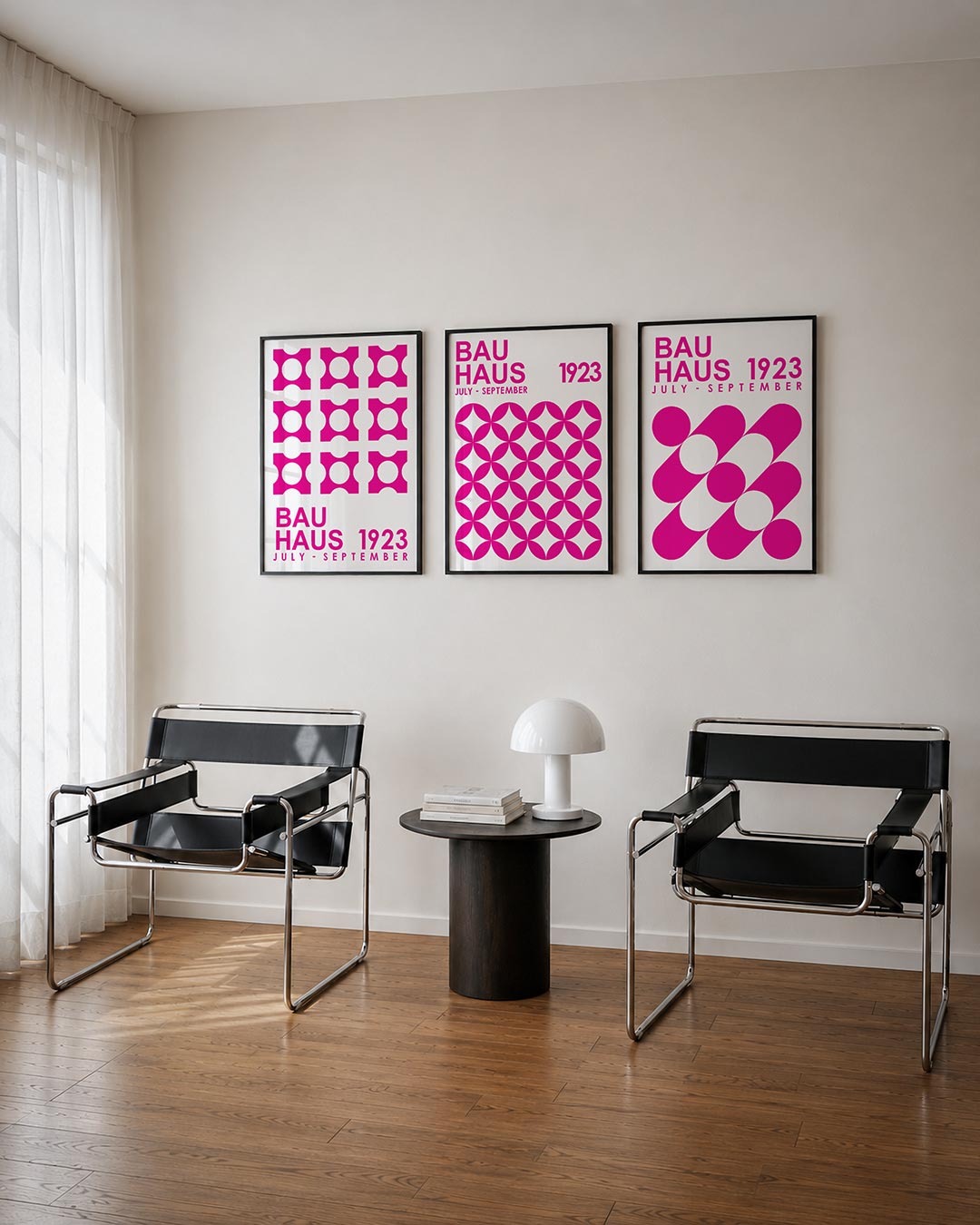 Vorm en ritme posterset – tweede productweergave – deze posterset in drie delen toont een levendig spel van roze en wit.