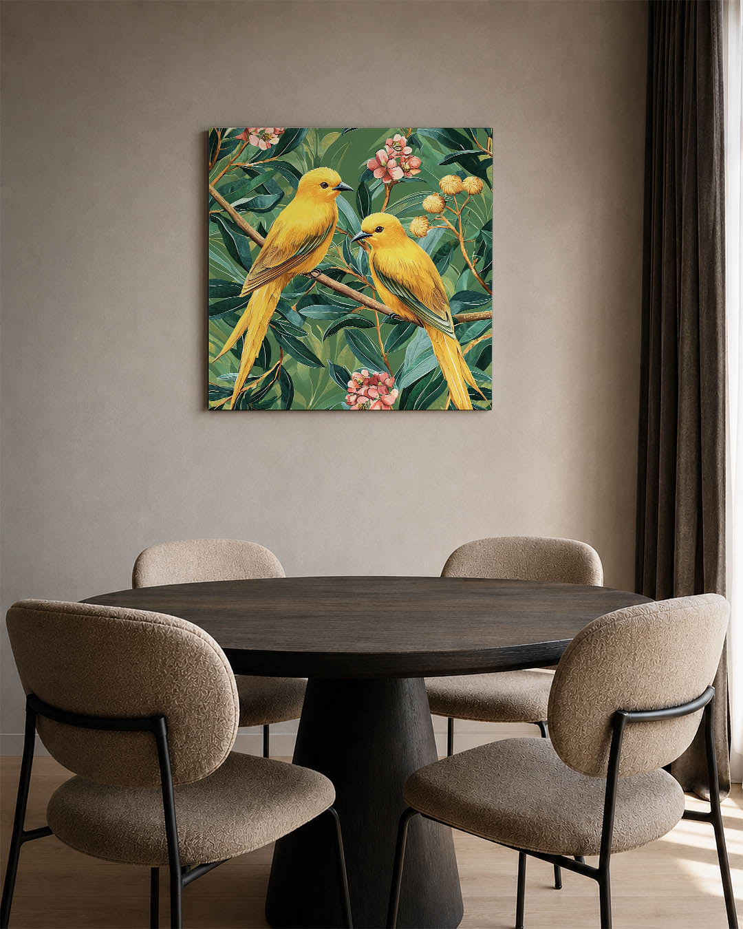Vogels en bloemen kunstwerk – derde productweergave – dit kunstwerk toont twee gele vogels op takken, omringd door groene