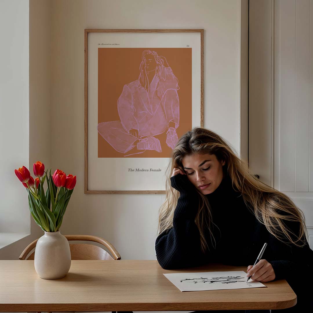 Moderne Vrouw Illustratie – staande vrouwelijke wanddecoratie van WallArtistic
