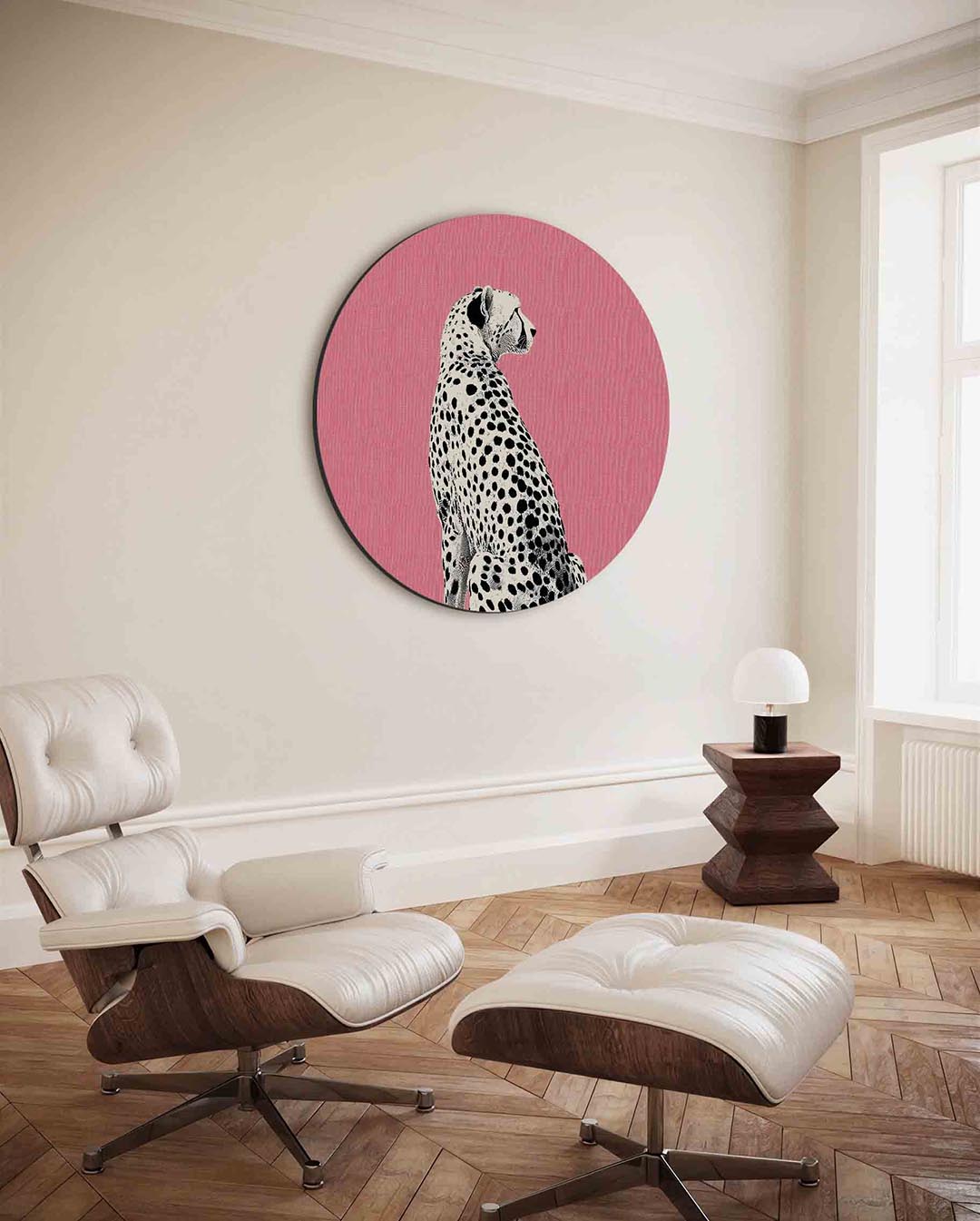 Luipaard op roze – moderne ronde wanddecoratie van WallArtistic
