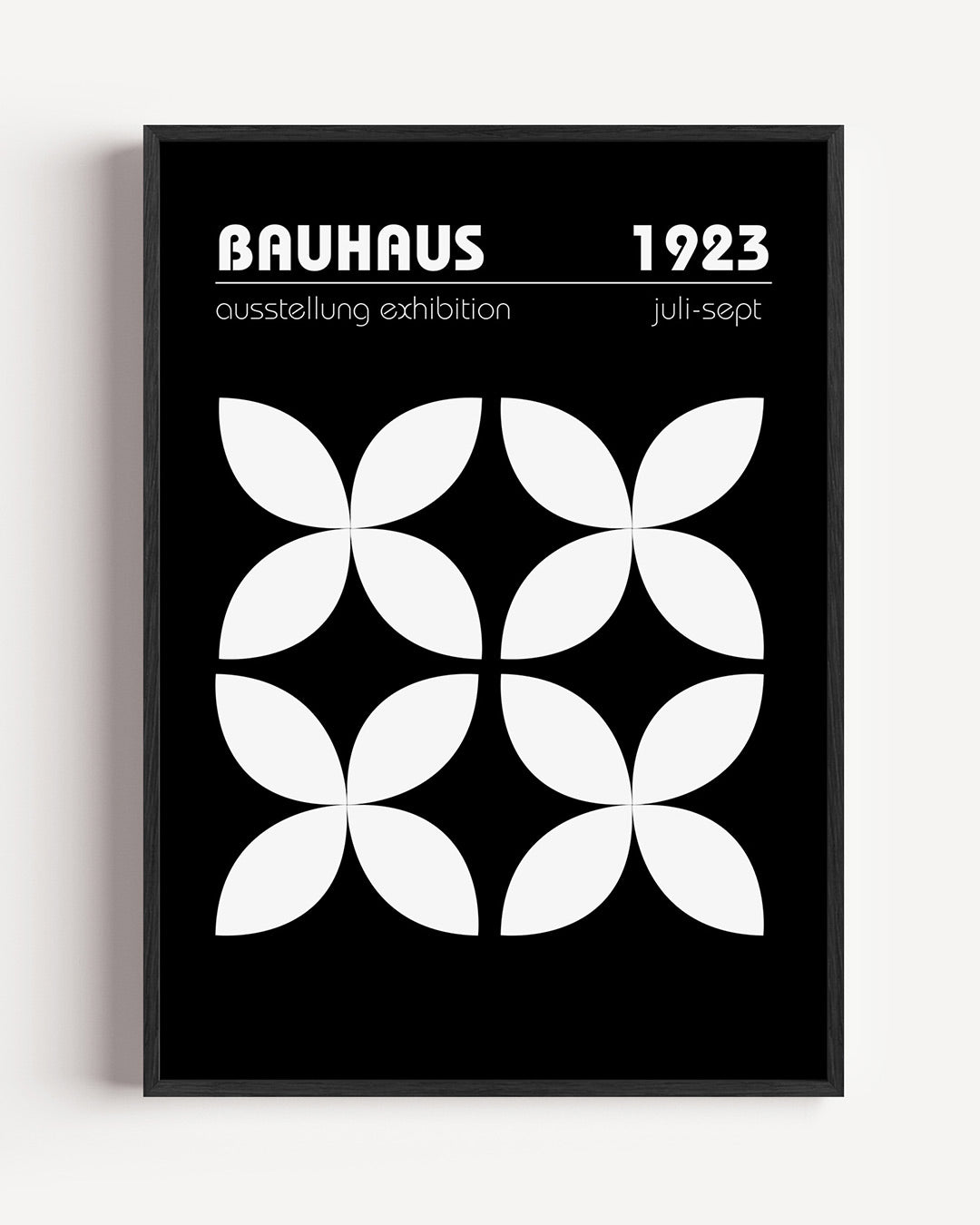 Vormritme en contrast – staande Bauhaus poster als wanddecoratie
