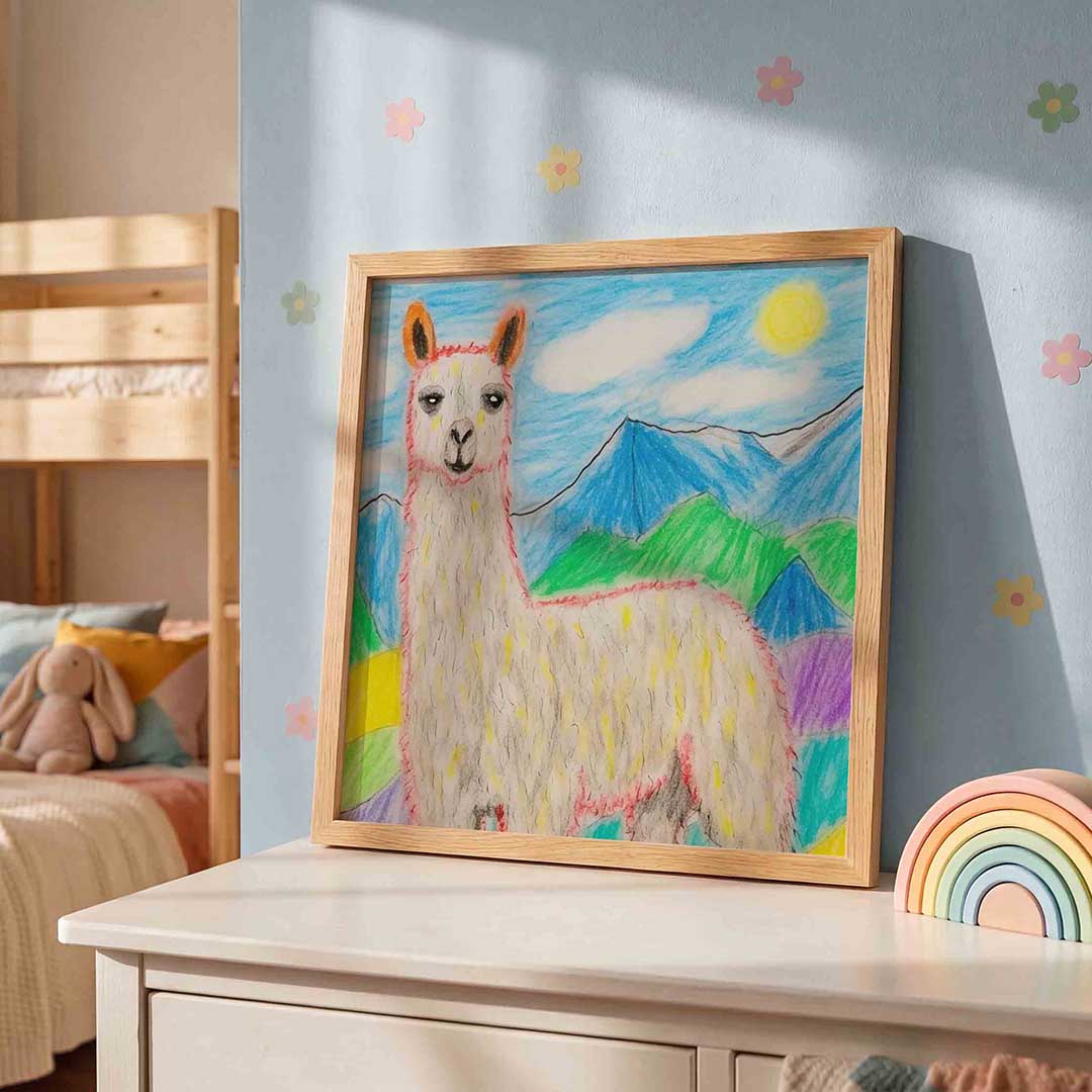 Lama in berglandschap – speelse wandkunst als vierkante kinderposter
