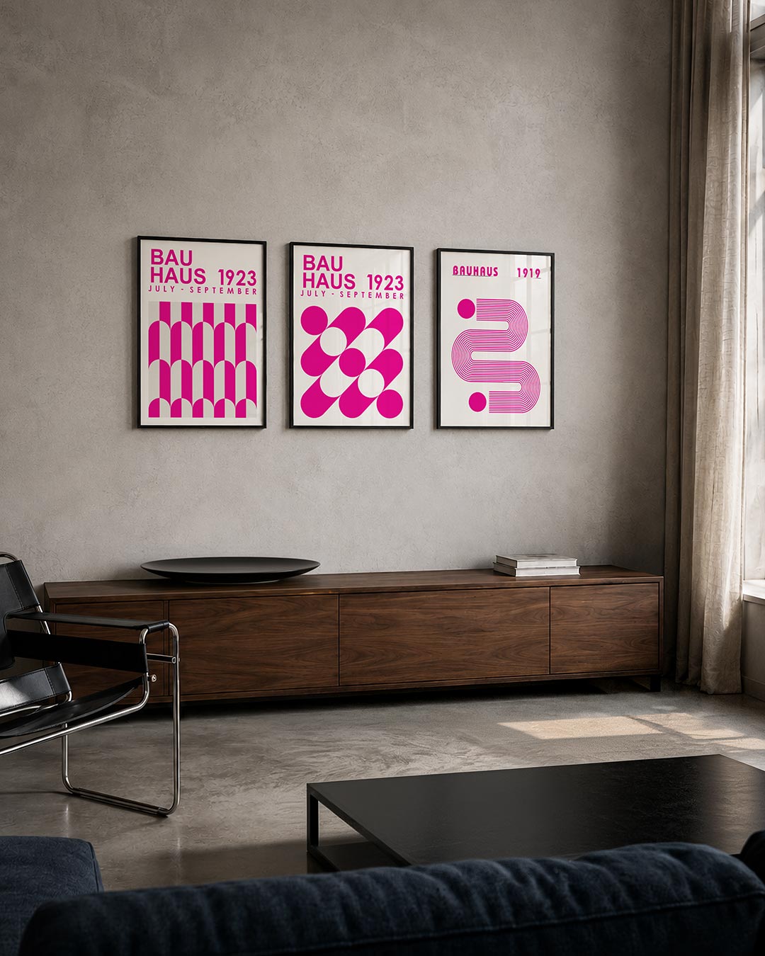 Kleurrijke boogpatronen driedelige posterset – deze posterset in drie delen toont levendige roze en witte bogen. De herhaling