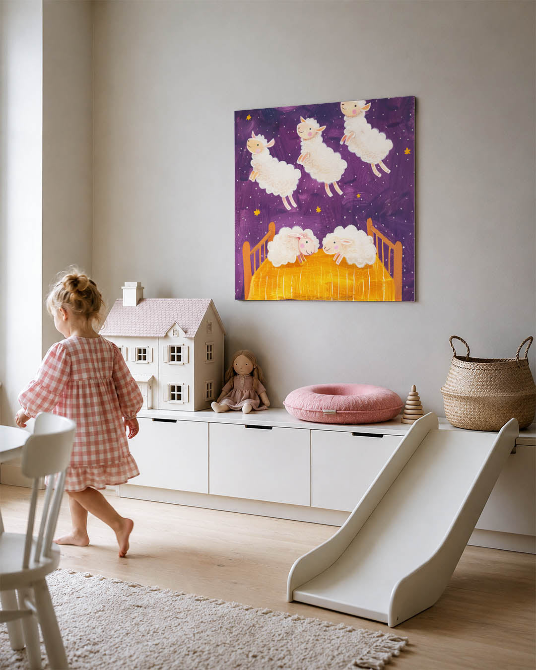 Dromerige slaapscène kunstwerk – tweede productweergave – dit kunstwerk toont schapen die vrolijk boven een bed zweven tegen